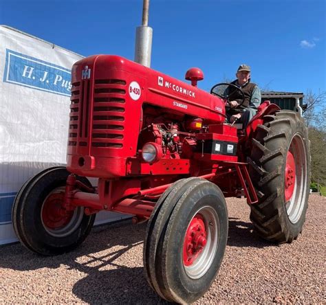 International B450. . International b450 tractor for sale
